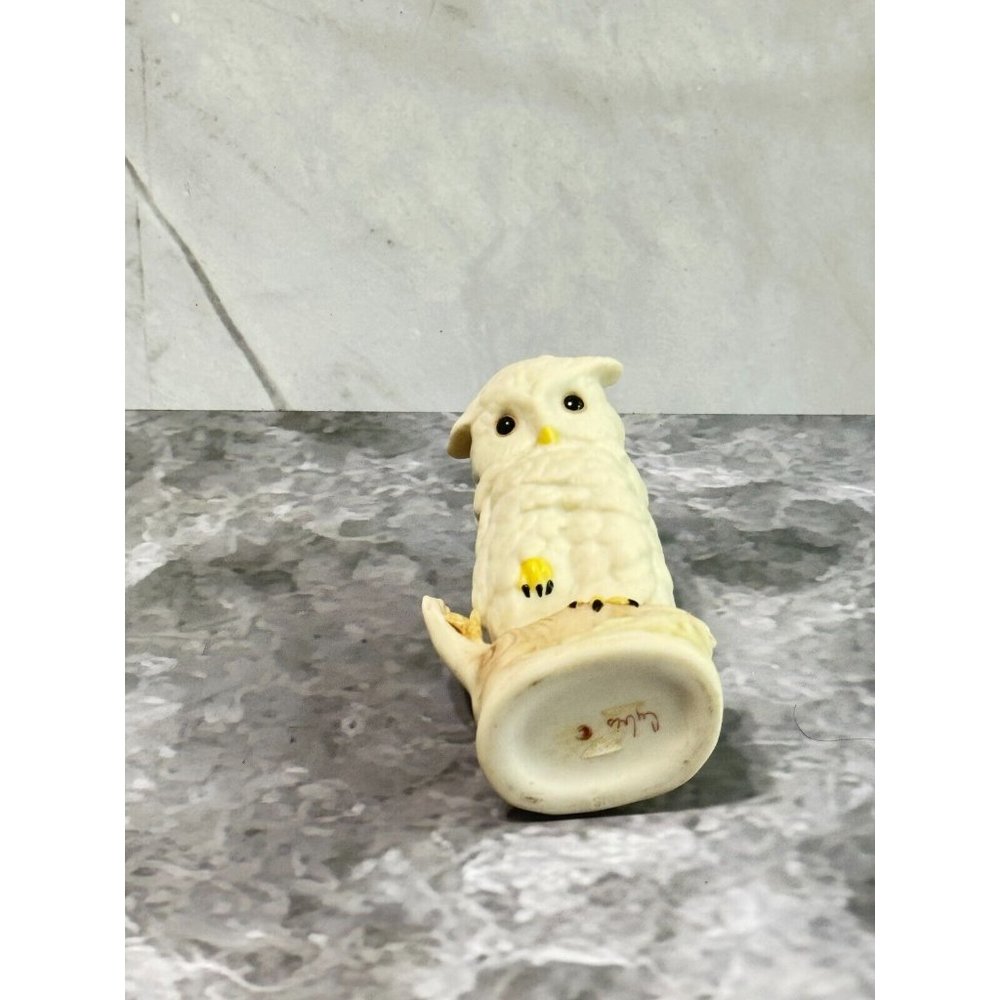 Vintage Cybis Baby Snowy Owl on Perch Porcelain Figurine c1980 - Picture 7 of 7